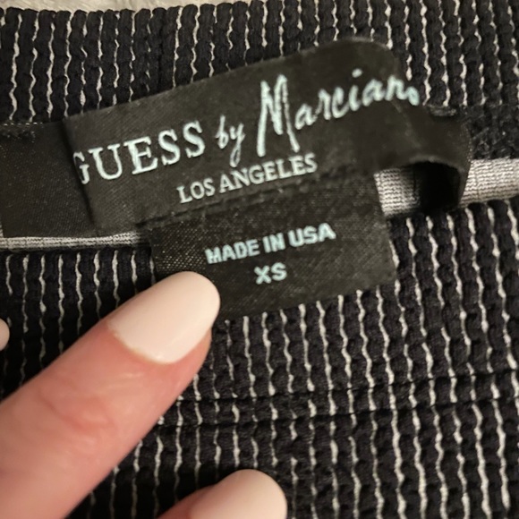 Guess by Marciano skirt - Picture 3 of 7